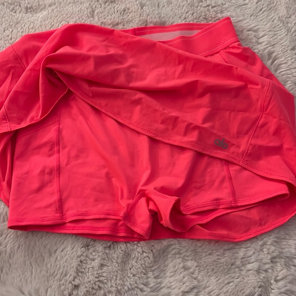 alo workout skort🌼 - Picture 3 of 7
